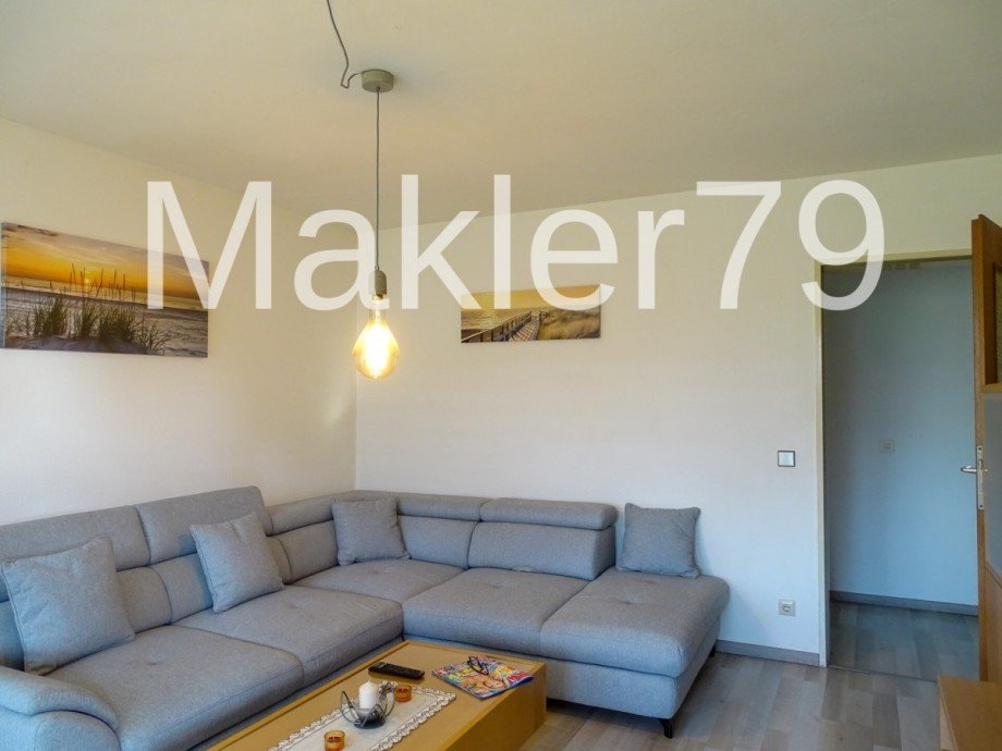 WE 4 - Wohnzimmer Mehrfamilienhaus Peine / Woltorf