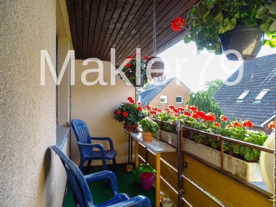 WE 4 - Balkon Mehrfamilienhaus Peine / Woltorf