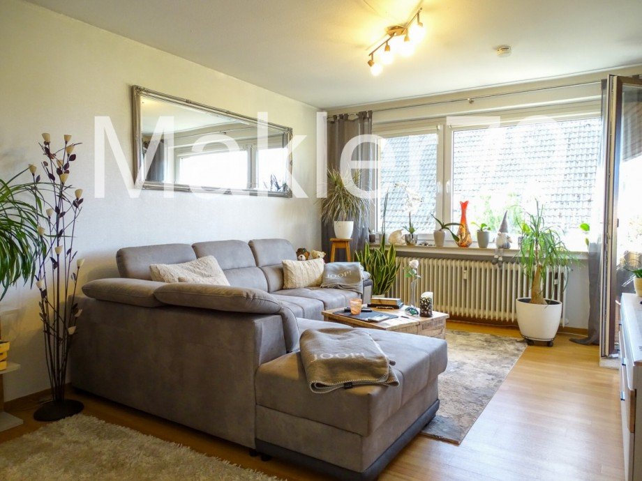 WE 3 - Wohnzimmer Mehrfamilienhaus Peine / Woltorf