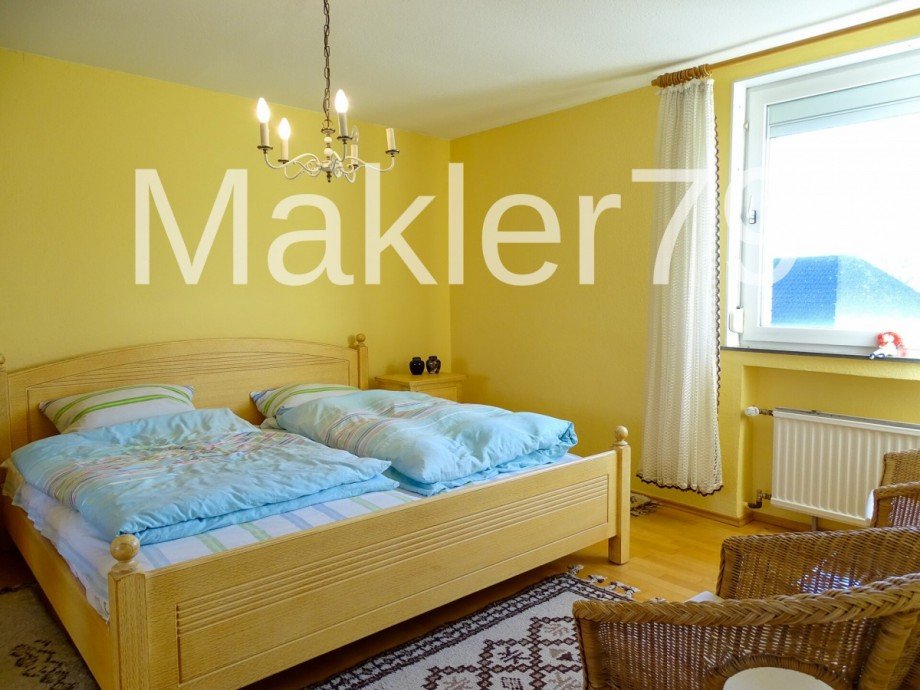 Schlafzimmer OG Reihenendhaus Garbsen / Berenbostel