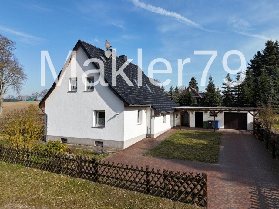 Luftaufnahme Au�en Einfamilienhaus Bahrdorf