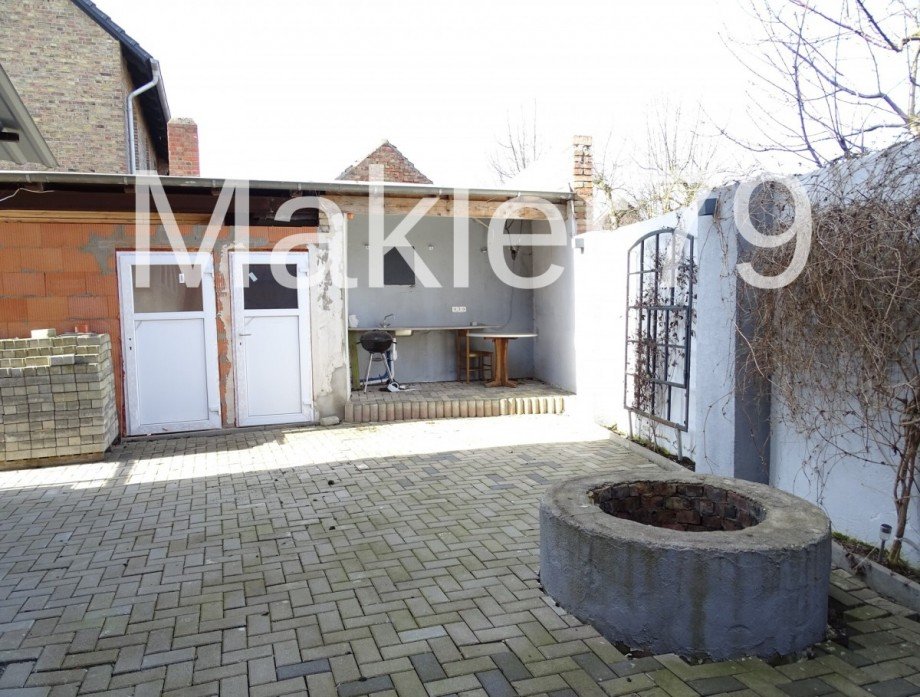 Aussen - Hoffl�che Einfamilienhaus Frellstedt