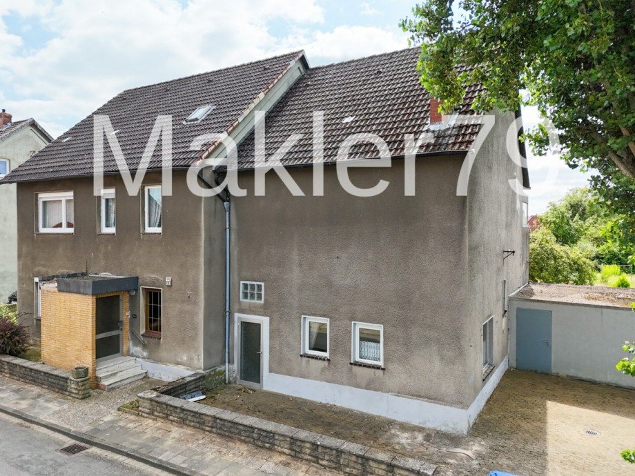 Ansicht Stra�e Zweifamilienhaus Ilsede / Klein Ilsede