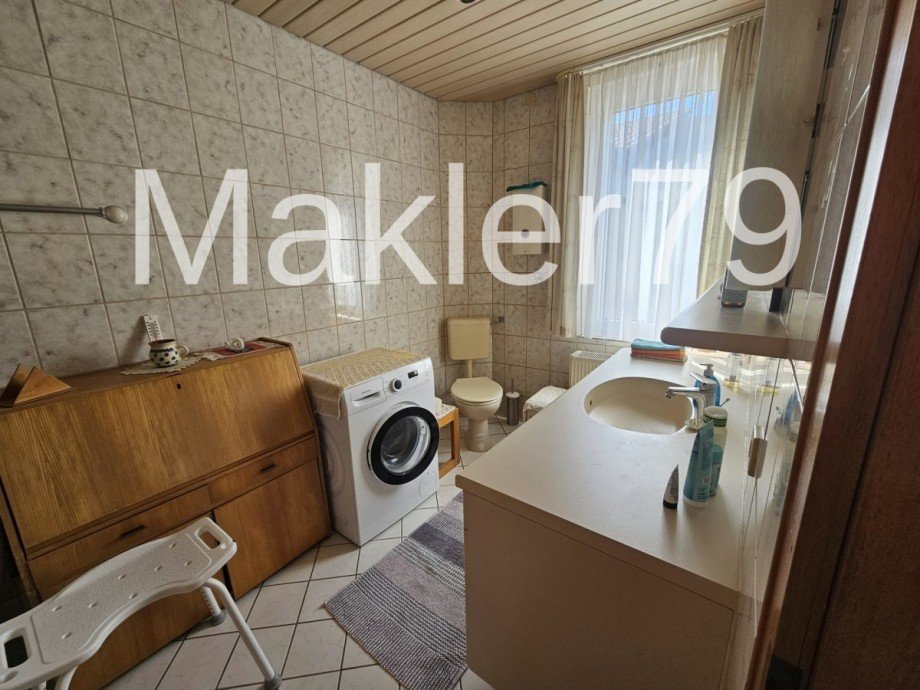 Badezimmer unten Einfamilienhaus S�pplingen