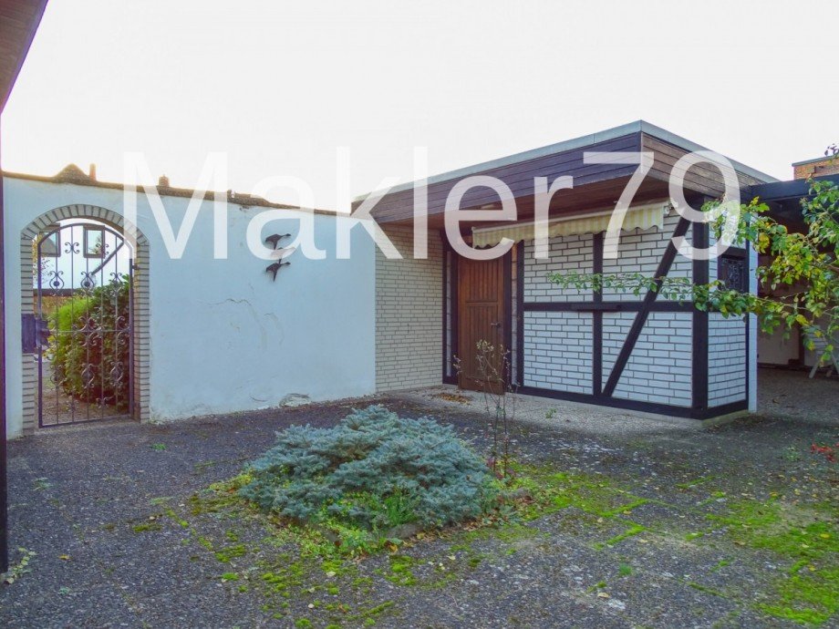 Innenhof Doppelhaush�lfte Hannover / Bothfeld